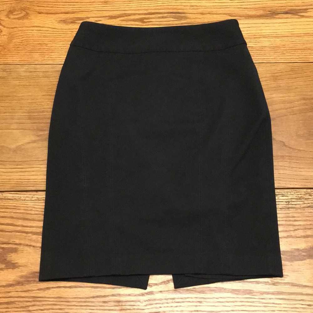 🌷 Express Pencil Skirt Black 3/$20